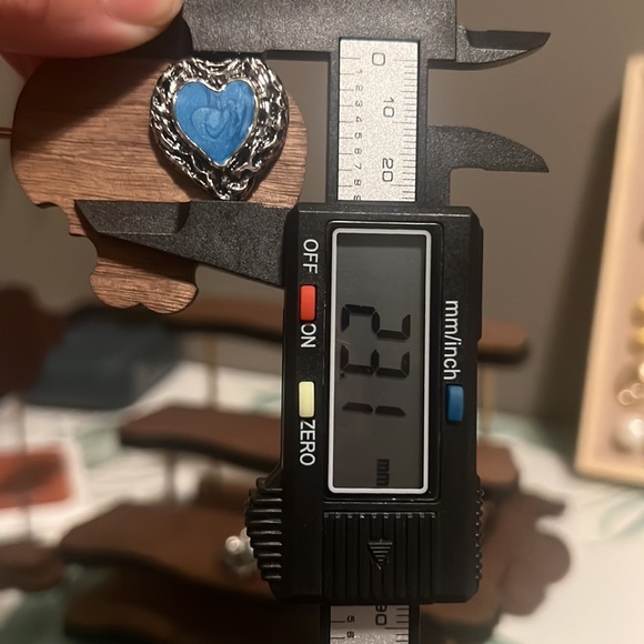 Lirochi Vintage Aqua Heart Stud Earrings - Picture 5 of 7